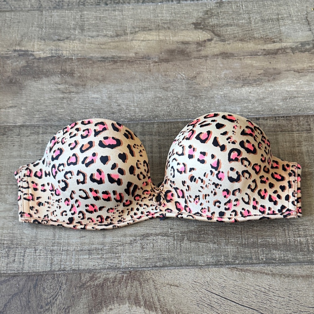 Victoria's Secret Leopard Print Bra - Tan and Pink